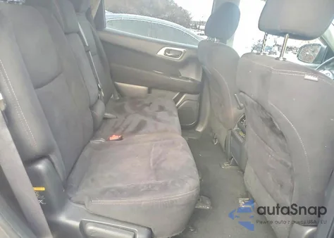 2015 Nissan Pathfinder S z USA, uszkodzony, nr VIN 5N1AR2MM8FC649325